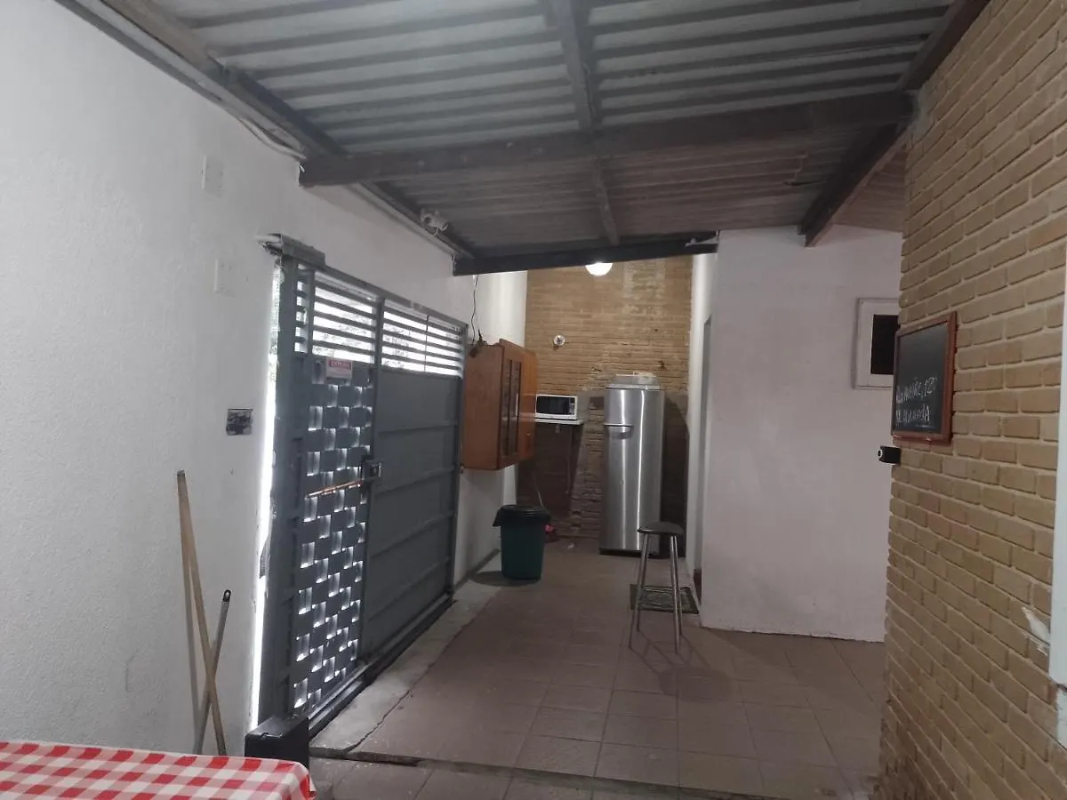 לינה וארוחת בוקר Pousada Hostel Sao Jose Dos Campos Jacarei/Cacapava/Taubate ברזיל